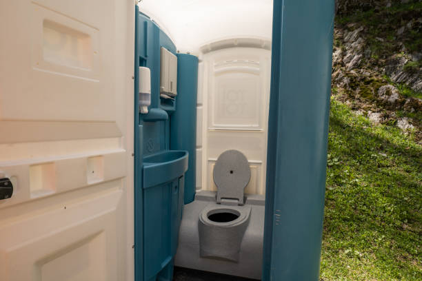 Best Portable toilet rental cost  in Ravenna, NE